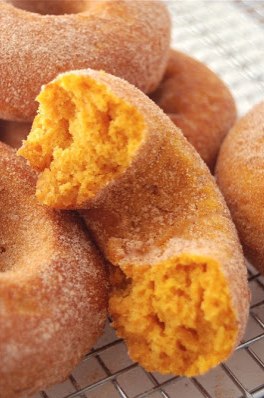 Baked Pumpkin Donuts - Recipes, Dinner Ideas, Healthy Recipes & Food Guide